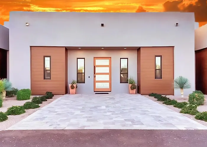 Sonoran Sunsets, A 3-suite Retreat * Scottsdale