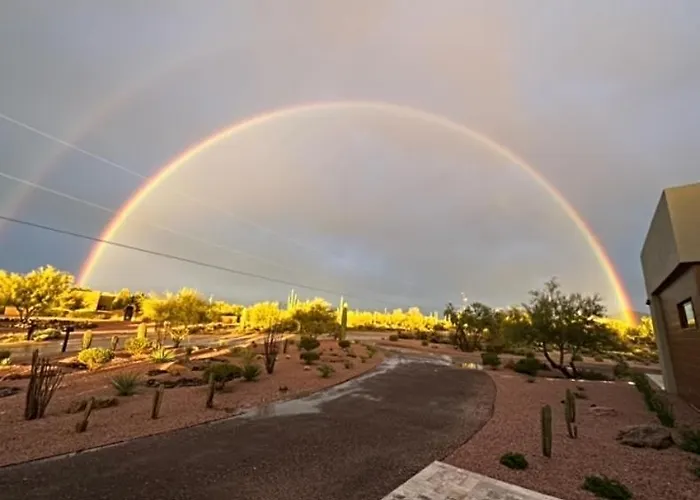 Sonoran Sunsets, A 3-suite Retreat Hébergement de vacances Scottsdale